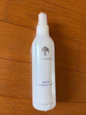New! Nu Skin NaPCA Moisture Mist — White Hydrating Facial Mist